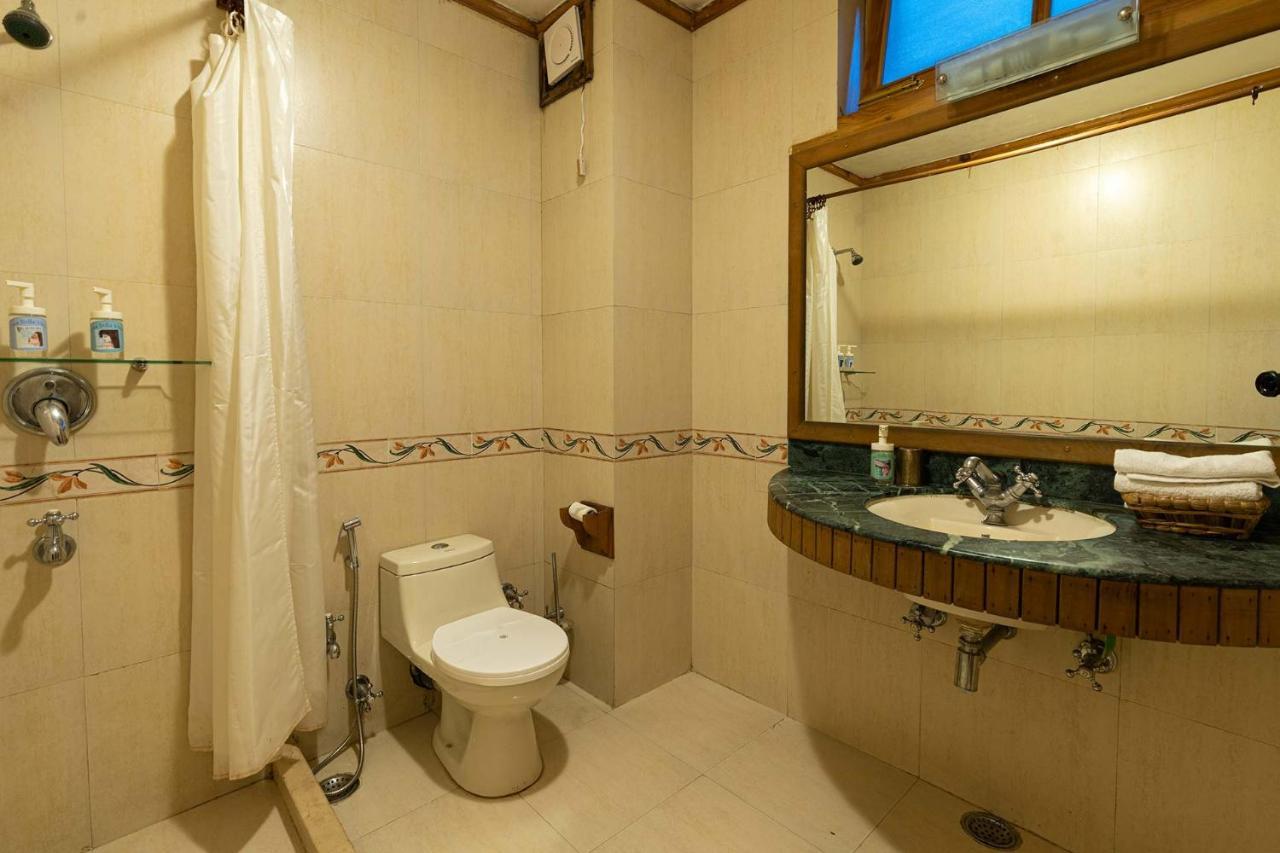 Stayvista At Casa Bella Vista- Mall Road Маналі Екстер'єр фото